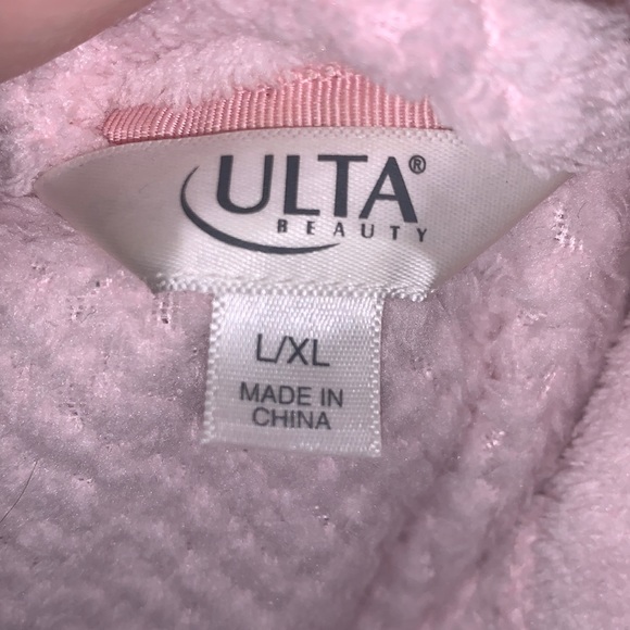 Robe ulta beauty pink L/XL - Picture 2 of 2